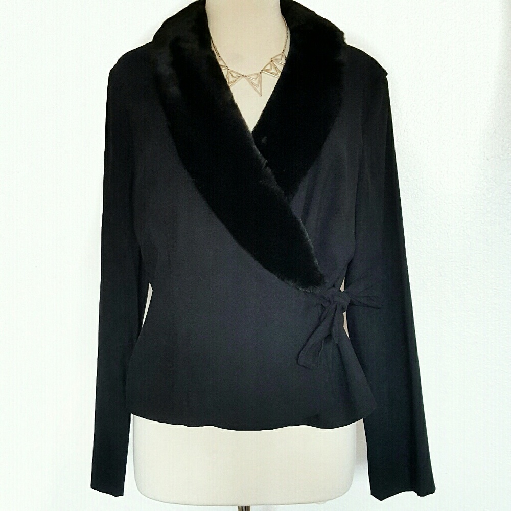 Wrap jacket with faux fur collar